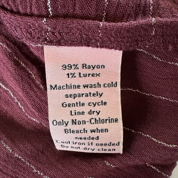 Juicy Couture Ruffle Sleeve Tie Front Top Burgundy Metallic Size Large - Picture 10 of 12